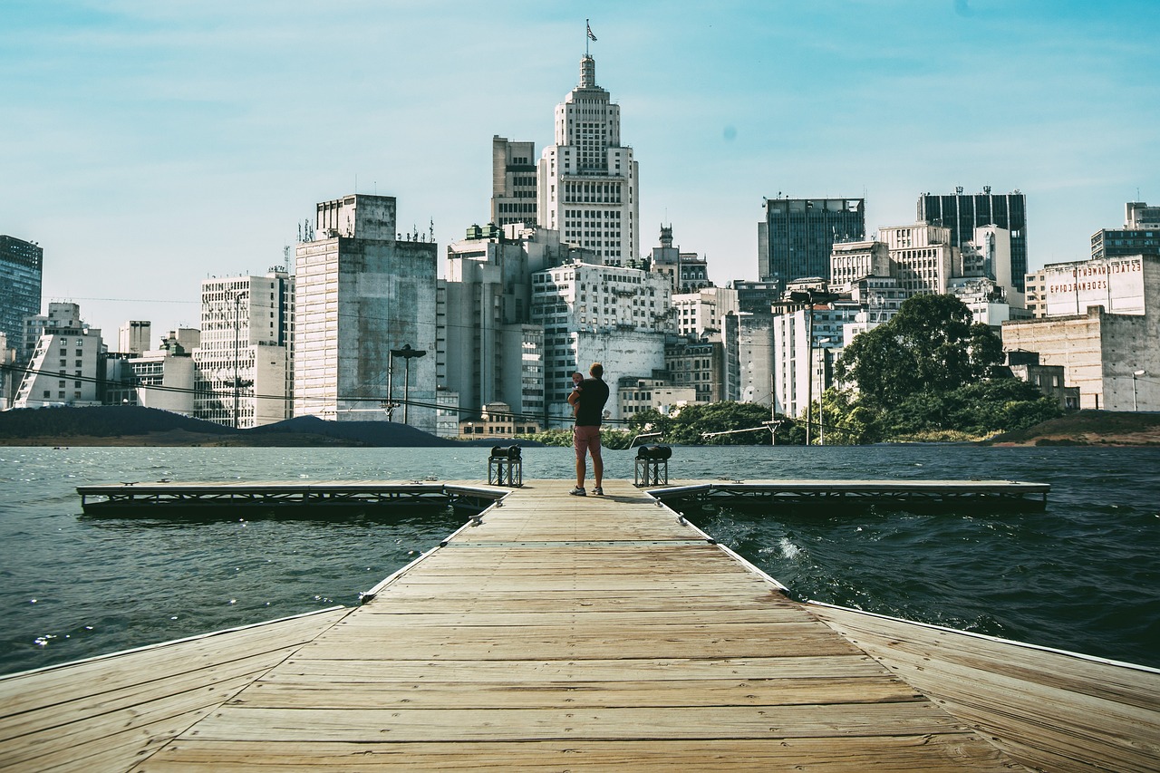 城市综合管廊与海绵城市，构建智慧生态的未来之路